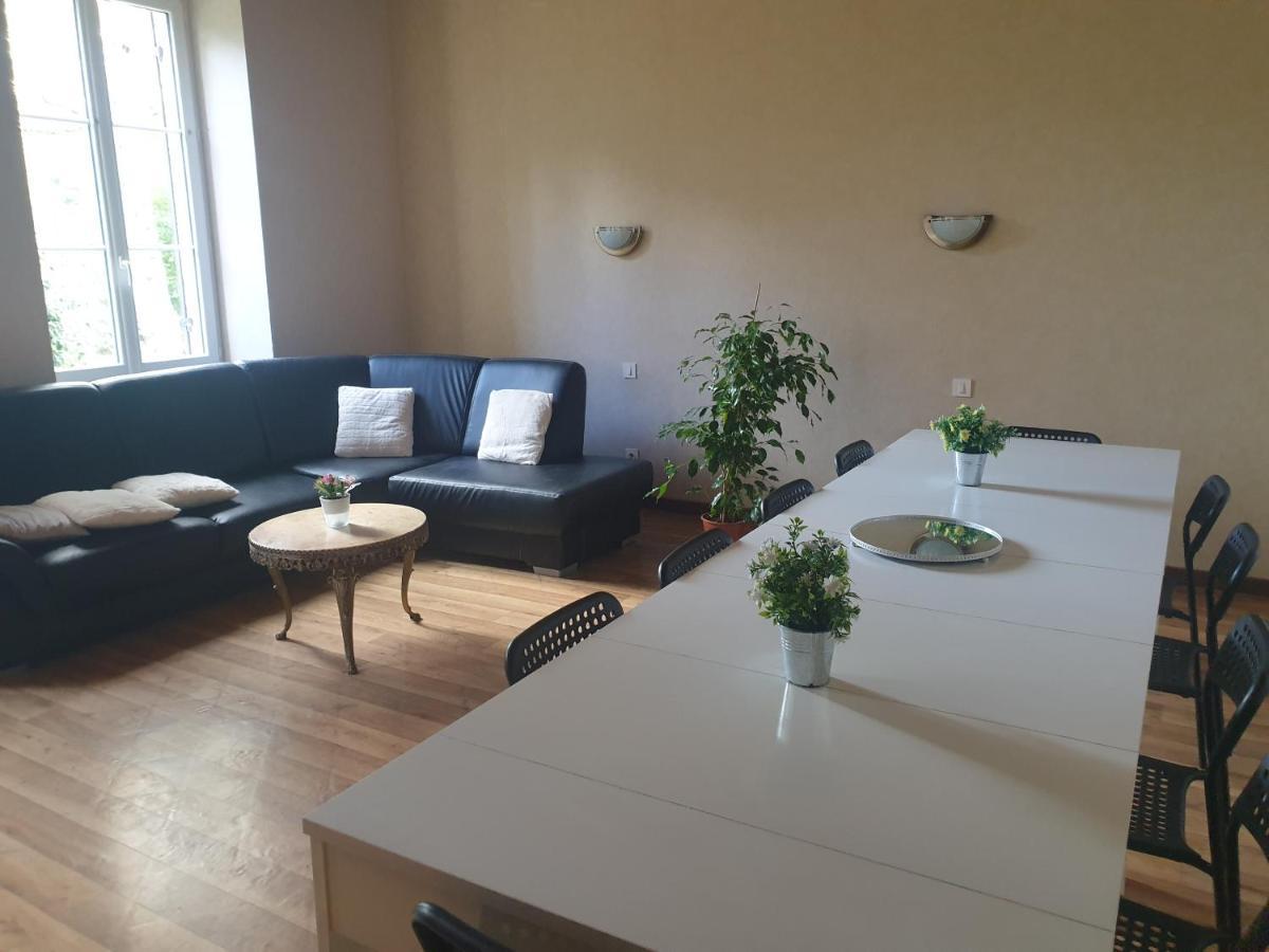 Belle Demeure Avec Espaces Verts Gauriac Екстериор снимка